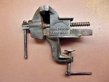 Vintage LITTLESTOWN HDW & FDY Littlestown PA No. 3 Clamp-On Bench Vise w/Anvil