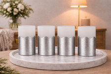 ELAMBIA 4 LED-Kerzen Metallic-Sockel Flamme Luma, Timer Höhe 12,5cm, Ø 7,5cm