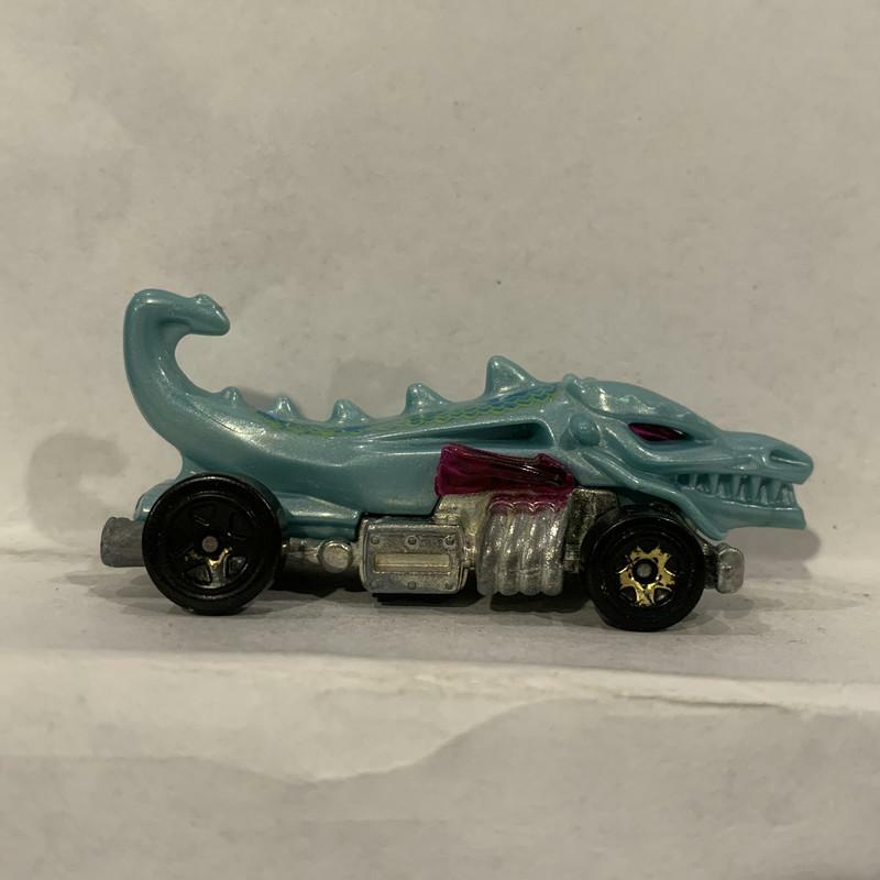 Blue Dragon Blaster ©2009 Hot Wheels Diecast Car EB UK