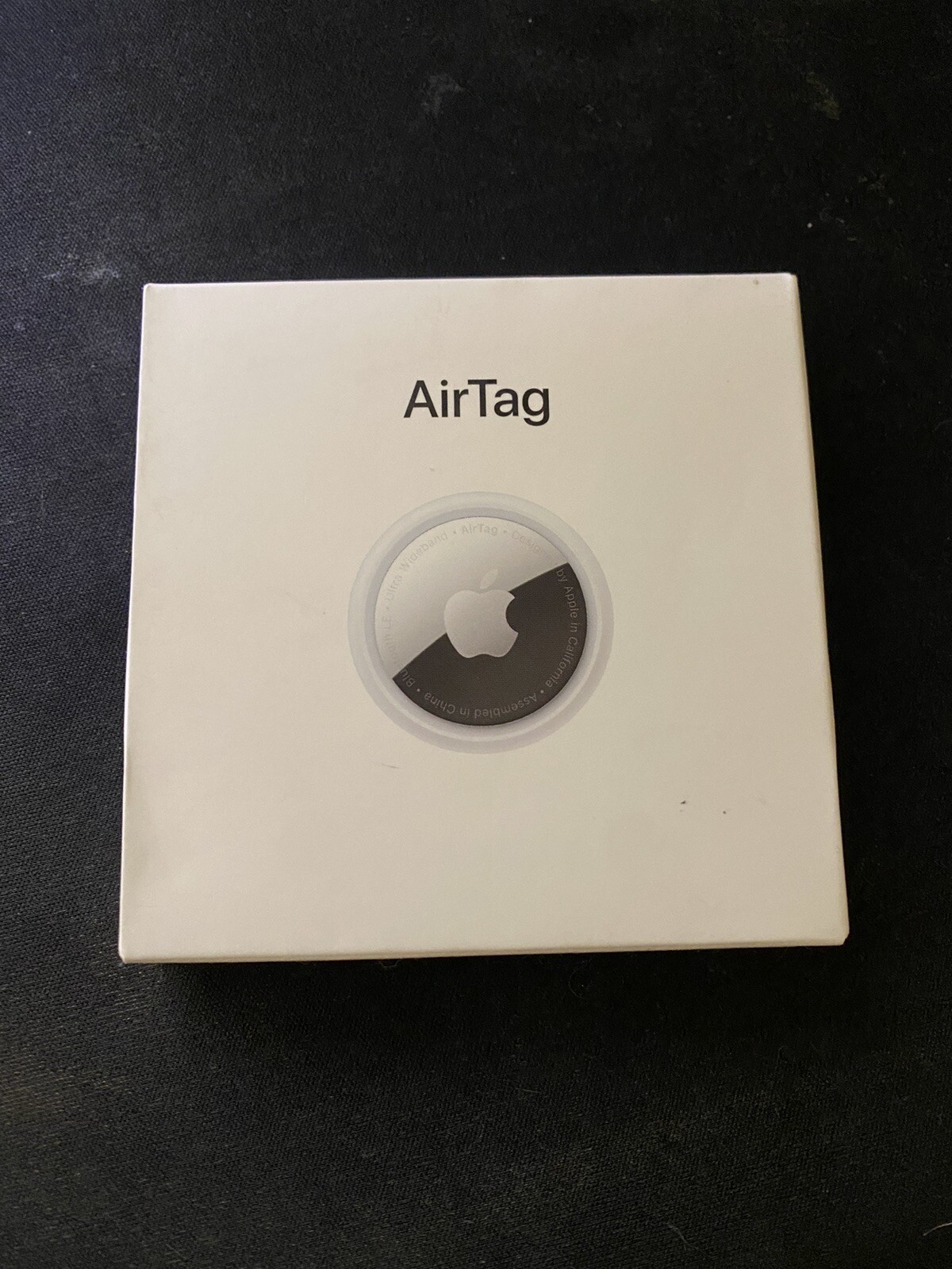 Apple Airtag Tracker 1 Pack Sealed Brand New (Authentic Apple Product)