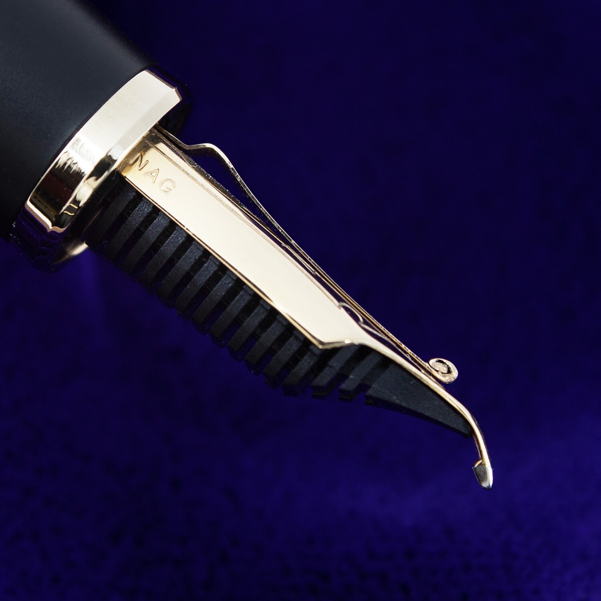 Sailor Profit 21k Long Mosaic Fountain Pen w/ Nagahara Sr. Concord