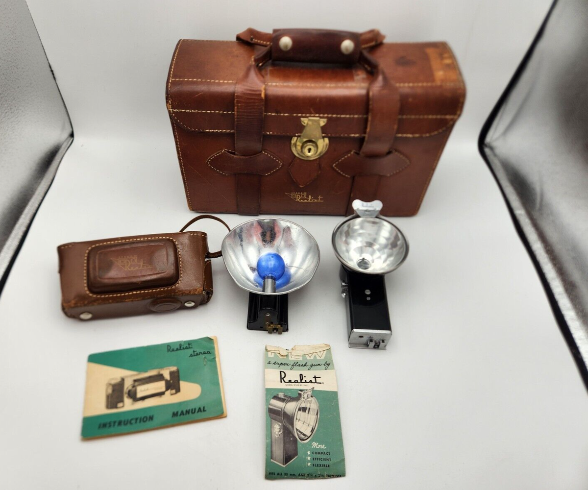 Vintage David White Stereo Realist 35mm F3.5 3D Film Camera Vintage David White Stereo Realist 35mm F3.5 3D Film Camera