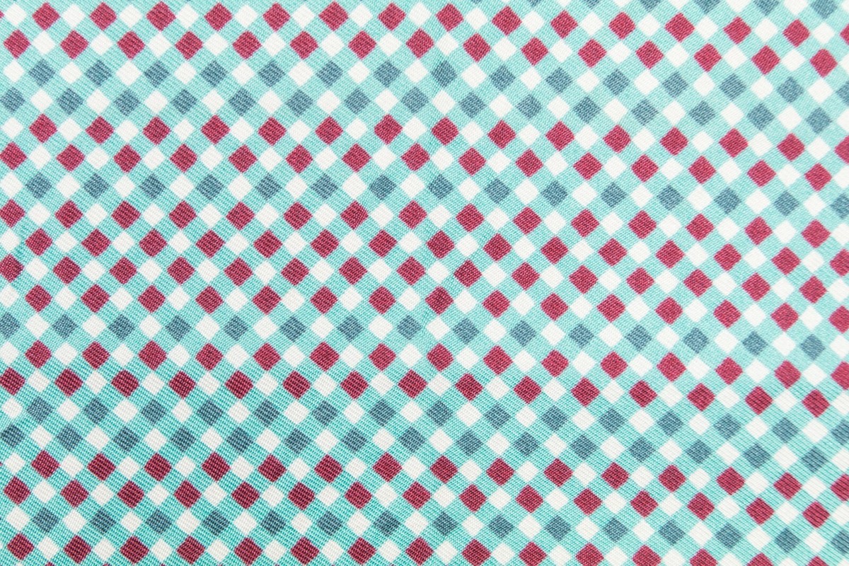 Foulard Nina Ricci En Soie 100% - Vintage Rouge Uni - Bon état