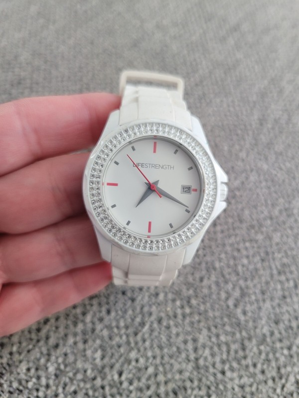 White LIFESTRENGTH WATCH Silicone Rubber Band White with Red