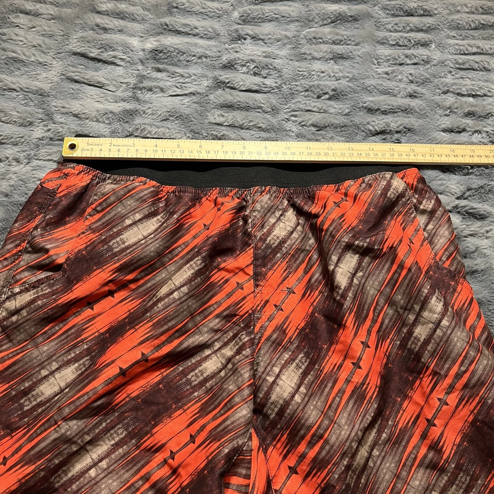 prana colorblock elastic waist stretch pockets active shorts