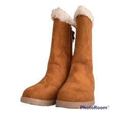 Cat  Jack Girls Winter Boots Brown Faux Fur Lined Round Toe Side Zipper 3 New