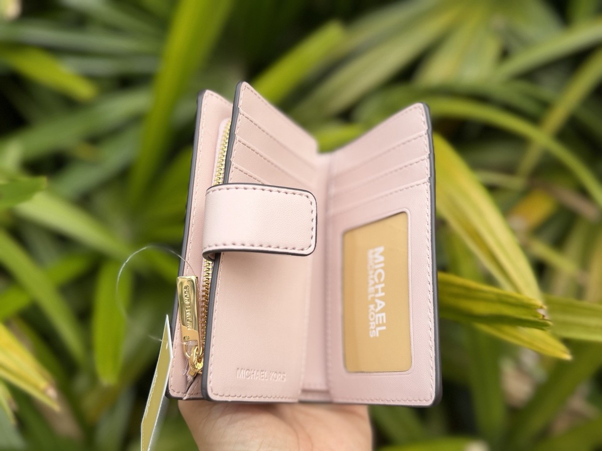 Michael Kors Jet Set TraveL MD Bifold Coin Zipper Wallet MK Pink