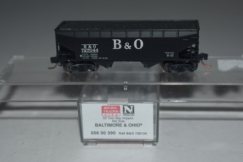 Tolva doble bahía escala N Kadee Baltimore & Ohio 33' 727044 C52038 | Zustand: Used