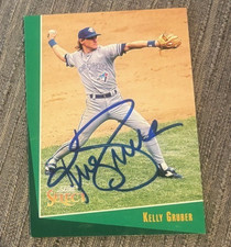 1993 Select Baseball Kelly Gruber signed autographed card Toronto Blue Jays #200