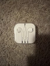 Apple Earbuds Genuine 3.5mm Plug Earphones Wired EarPods iPhone iPod iPad.