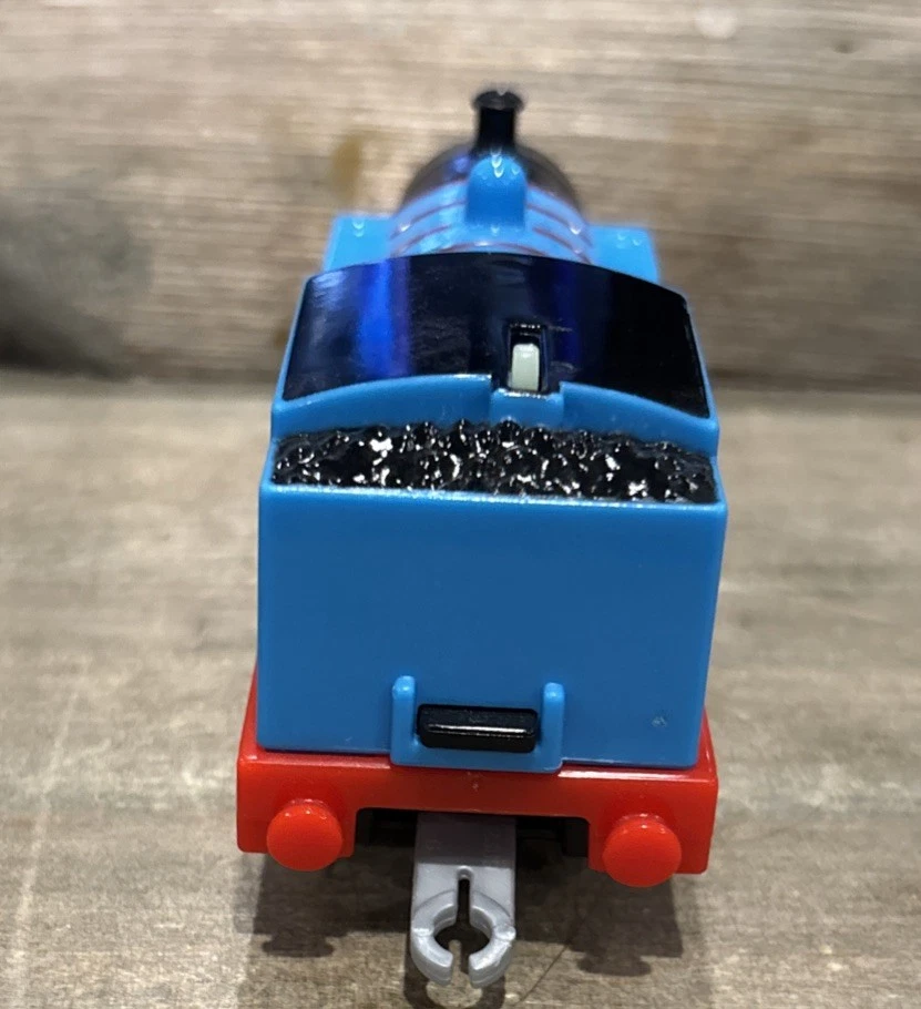 Thomas поезд зарево в темноте колеса Trackmaster моторизованный бак двигателя 2013 - Изображение 4 из 4