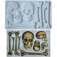 Skull Silicone Mould Cake