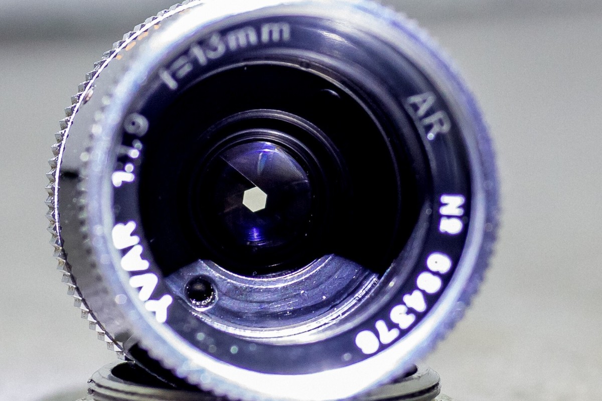 希少美品★Kern-Paillard YVAR 13mm F1.9 D 中古品レビュー：YVAR13mm F1.9 AR（Dマウント）｜カメラ買取・販売