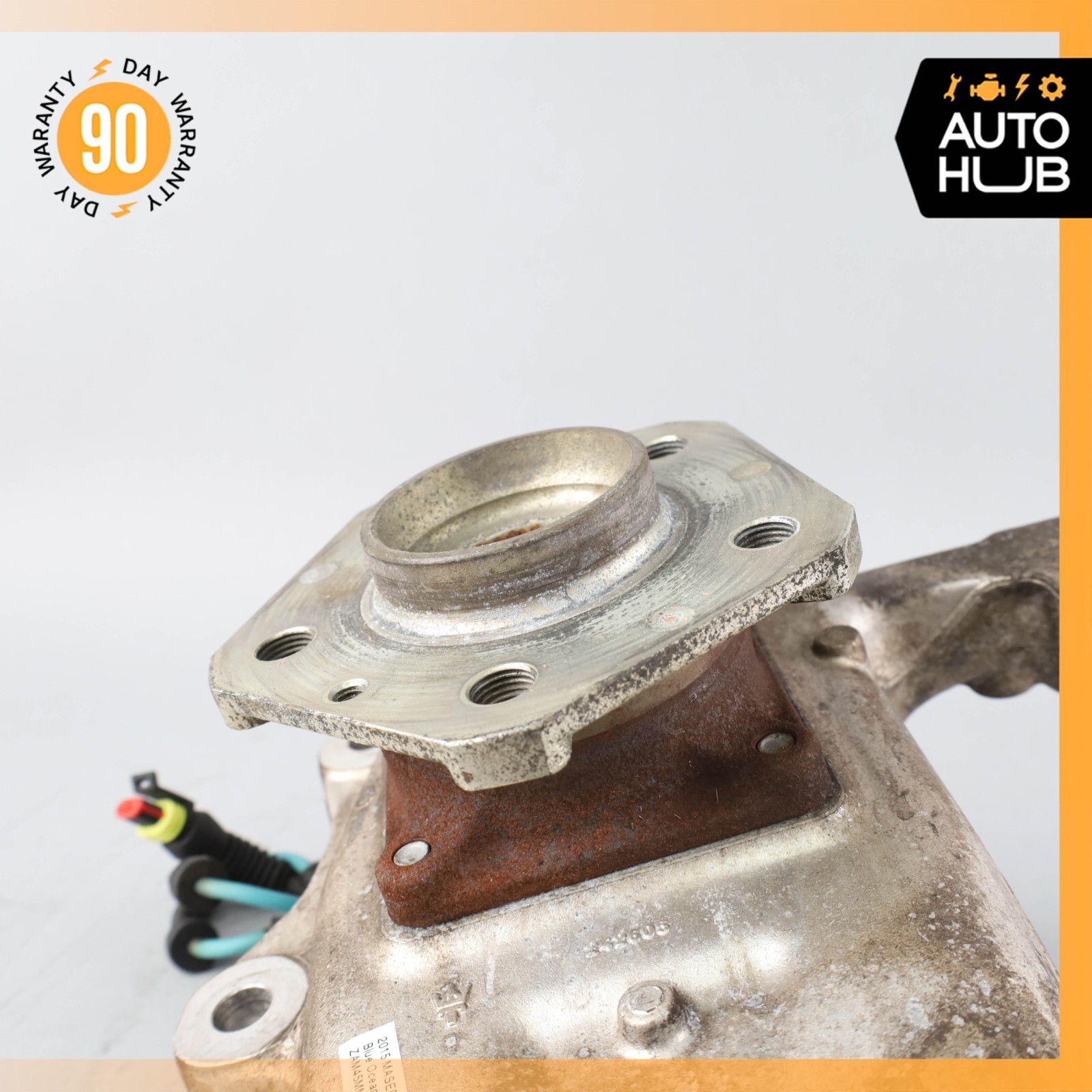 11-19 Maserati GranTurismo S M145 Front Right Side Spindle Knuckle Hub OEM 17k