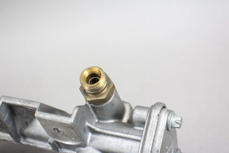 ✅ 97-00 Mercedes R170 SLK230 2,3 L carril inyector de combustible con inyectores 1110781045 OEM Foto 3 de 4