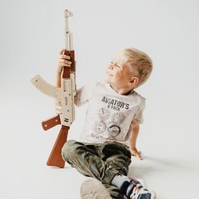 AK 47 Kalaschnikow Gummiband Gewehr Holz Pistole Kinder Spielzeug Zielscheibe