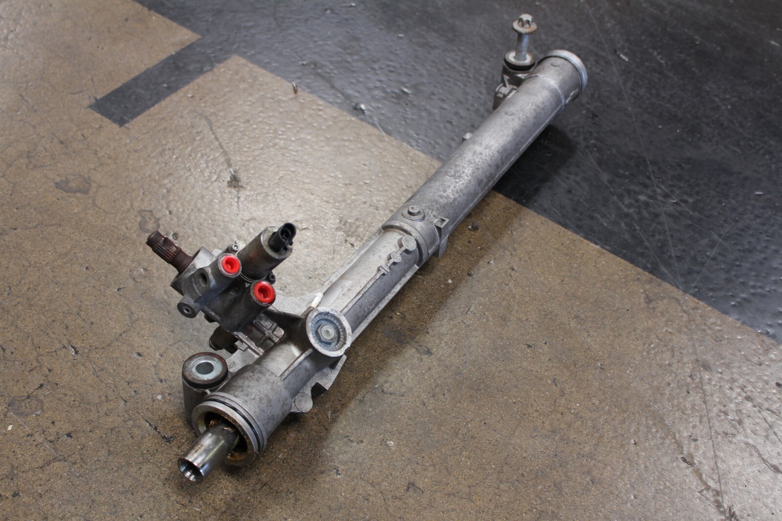 2015 Maserati Ghibli, Steering Gear Rack, Center Only, Used, P/N 670003956