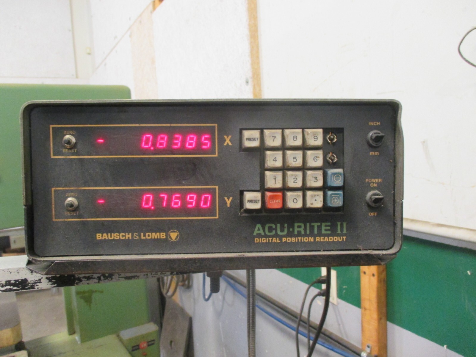 USED Millport 2HP, 9x42 Table, Power Drawbar, DRO, Step Pulley Milling Machine eBay