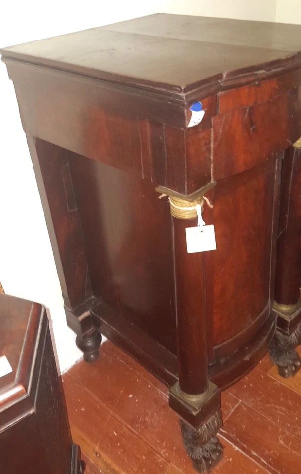 19 世纪法国帝国风格古董侧酒柜 — 第 2/4 张图片