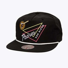 Mens Mitchell Ness MLB PEW PEW DEADSTOCK SNAPBACK PADRES