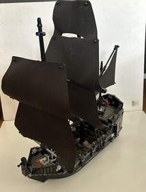 LEGO Pirates of the Caribbean: The Black Pearl (4184) Mostly Complete No Minifig