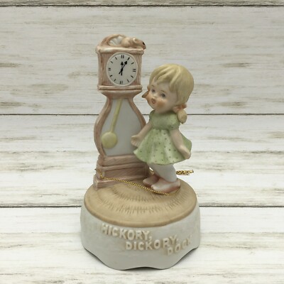 VINTAGE GORHAM JAPAN CERAMIC HICKORY DICKORY DOCK MUSIC BOX NURSERY