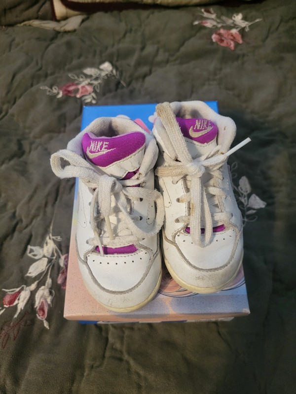 Vintage Nike Baby Sport Shoes Sz 5