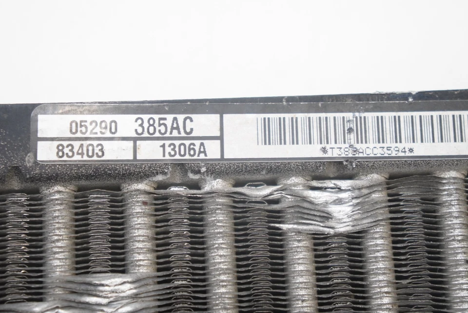 AC Air Conditioning Condenser 05290385AC OEM Dodge Ram 1500 SRT10 2004-06 - Image 4 of 4