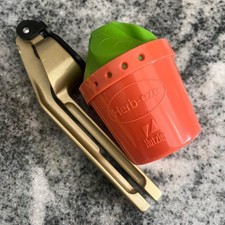 Herb Collection Accessories | Set of 2 | Excellent Condition