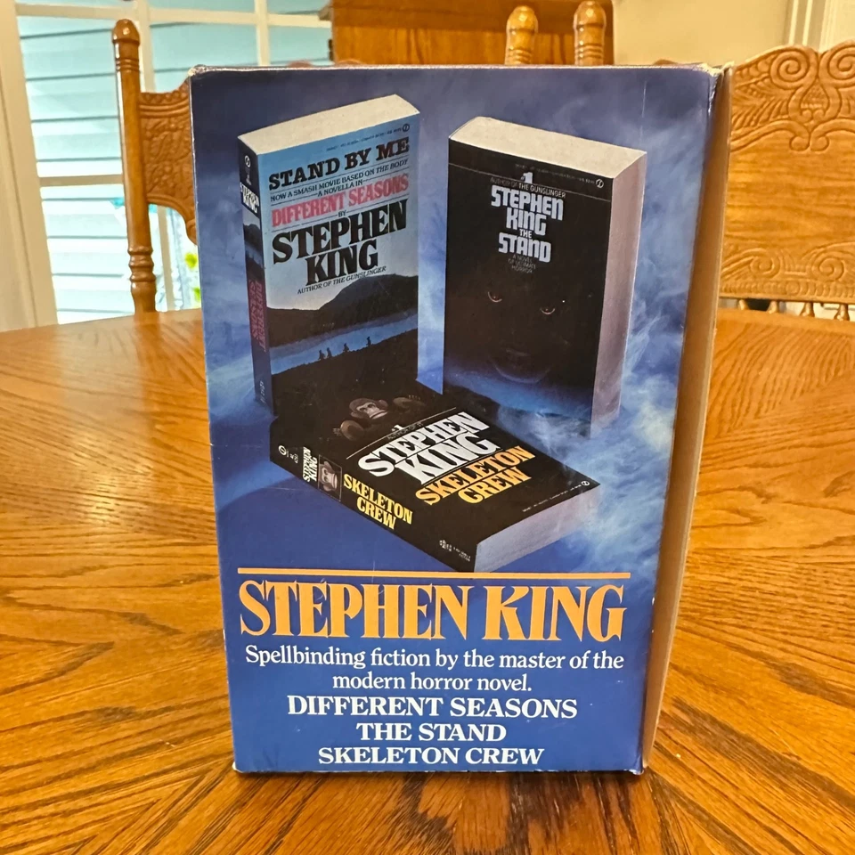 Stephen King Skeleton Crew, Different Seasons, The Stand Signet Box Set - Image 3 of 4