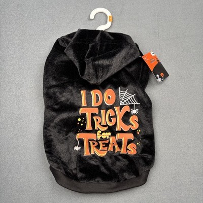 Pet Dog Apparel Size Medium Black  ''I DO TRICKS FOR TREATS'' HALLOWEEN HOODIE