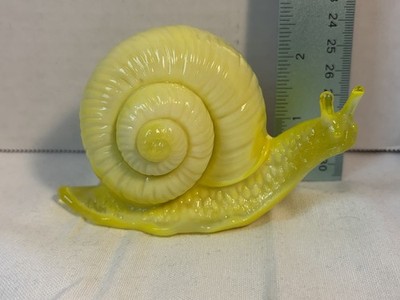 Fenton Glass Mould Dandelion Yellow Snail Made by Mosser Glass