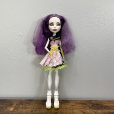 Original Monster High Ghoul Sports Spectra Vondergeist Physical Deaducation