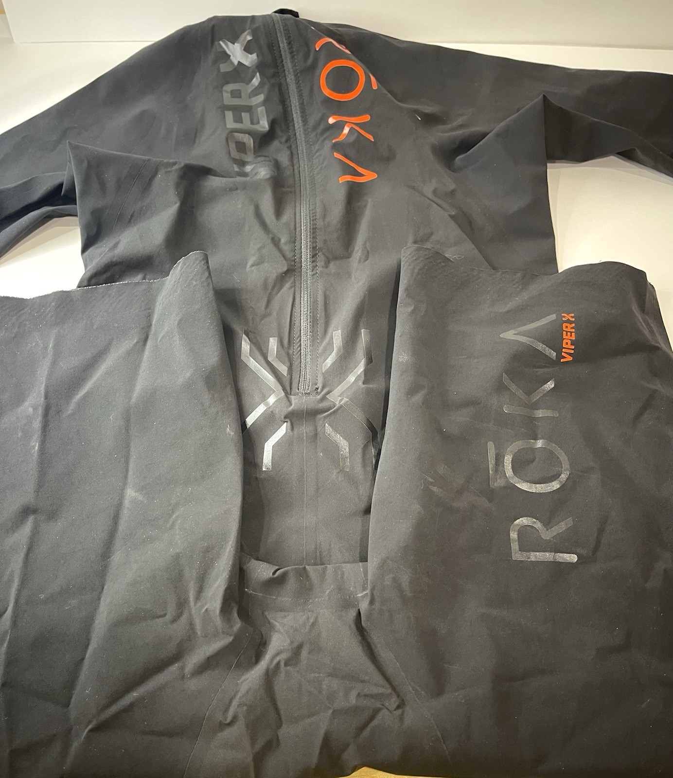 ROKA VIPER X SWIMSKIN Medium SHORT SLEEVE Triathlon Ironman