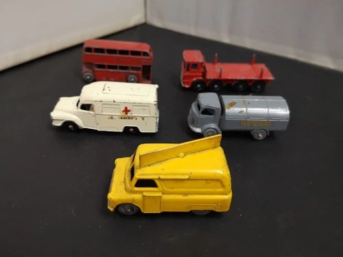 MATCHBOX LESNEY LOT OF FIVE MODELS INC BEDFORD EVENING NEWS VAN
