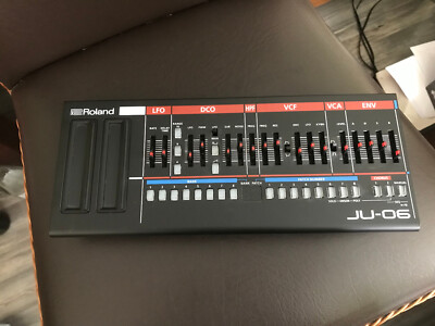 Roland Boutique JU-06