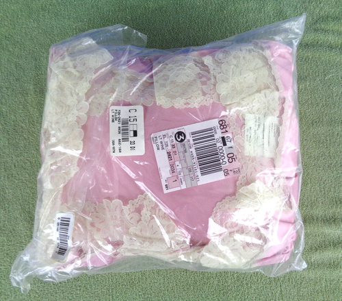 Vintage JC Penney JCP Lamoure Light Wine Bed Throw Pillow- Pink w/ Lace- NIP - Picture 2 of 2