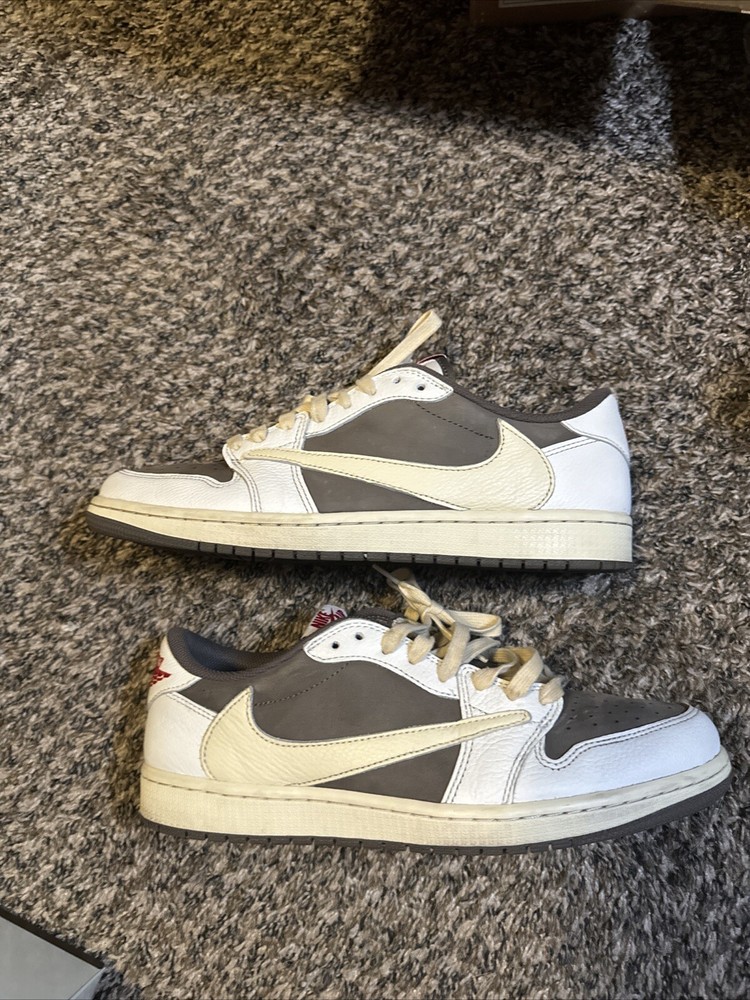 Size 10.5 - Jordan 1 Low OG x Travis Scott Reverse Mocha