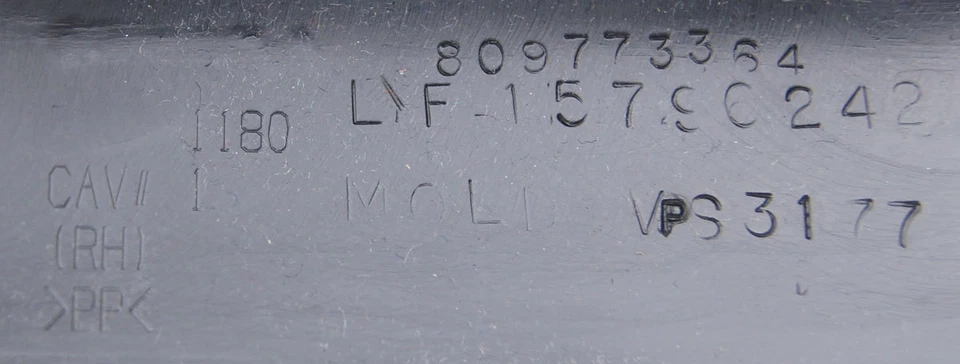 Panel aislante de tablero derecho Chevy Impala/Limited y Monte Carlo 2006-2014 15796244 Foto 2 de 4