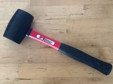 YIYITOOLS YY-2-005 Rubber Mallet Hammer with Fiberglass Handle–16-Oz, Black