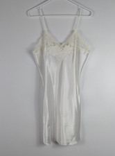 Vintage Lord Taylor Lace Trimmed Short Night Gown Slip Negligee Nightie Medium