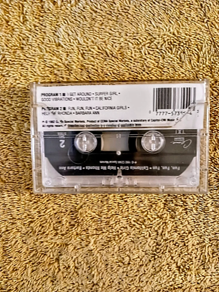 THE BEACH BOYS all-time GREATEST HITS CASSETTE TAPE VINTAGE  - Image 2 of 4