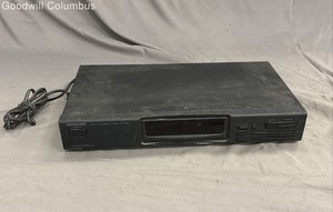 Vintage Kenwood KT-596 AM/FM Stereo Tuner Digital Synthesizer 30 Station Memory
