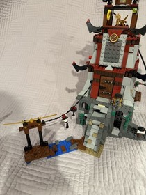 LEGO&reg; Ninjago 70594 The Lighthouse Siege 99% Complete