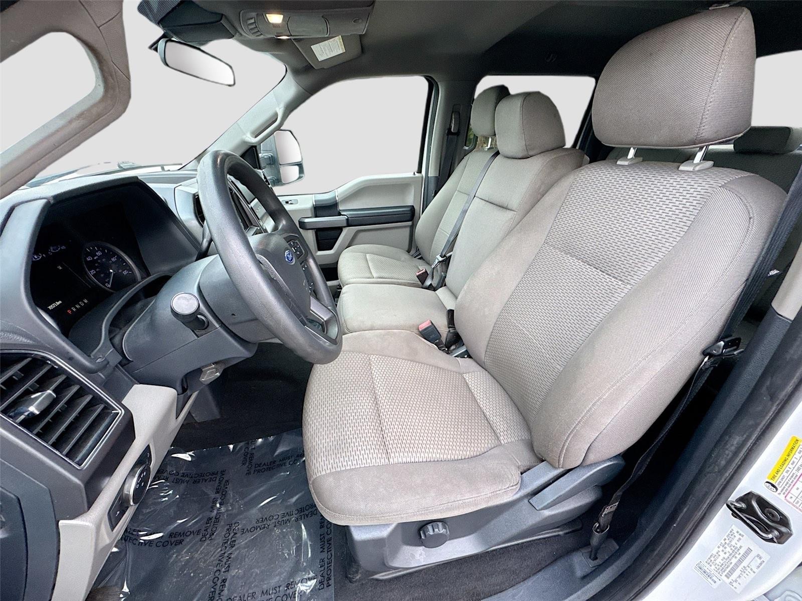 2022 Ford Super Duty F-350 DRW XLT thumbnail 19