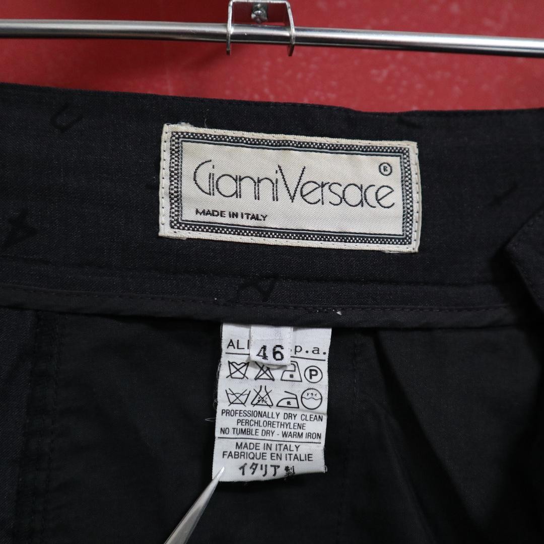Gianni Versace ジレ Gianni Versace 490 N52 – Sammy & Nino's Store