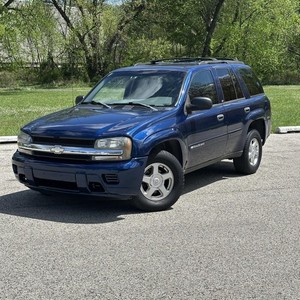 2002 Chevrolet Trailblazer LS 4X4 ONLY 80K MILES ONE OWNER CLEAN CARFAX