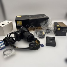 Good condition Nikon D3200 digital SLR camera