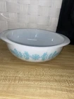 Vintage Pyrex Frosted Garland (White & Blue Snowflake) 023 1 1/2 Qt Bowl Dish