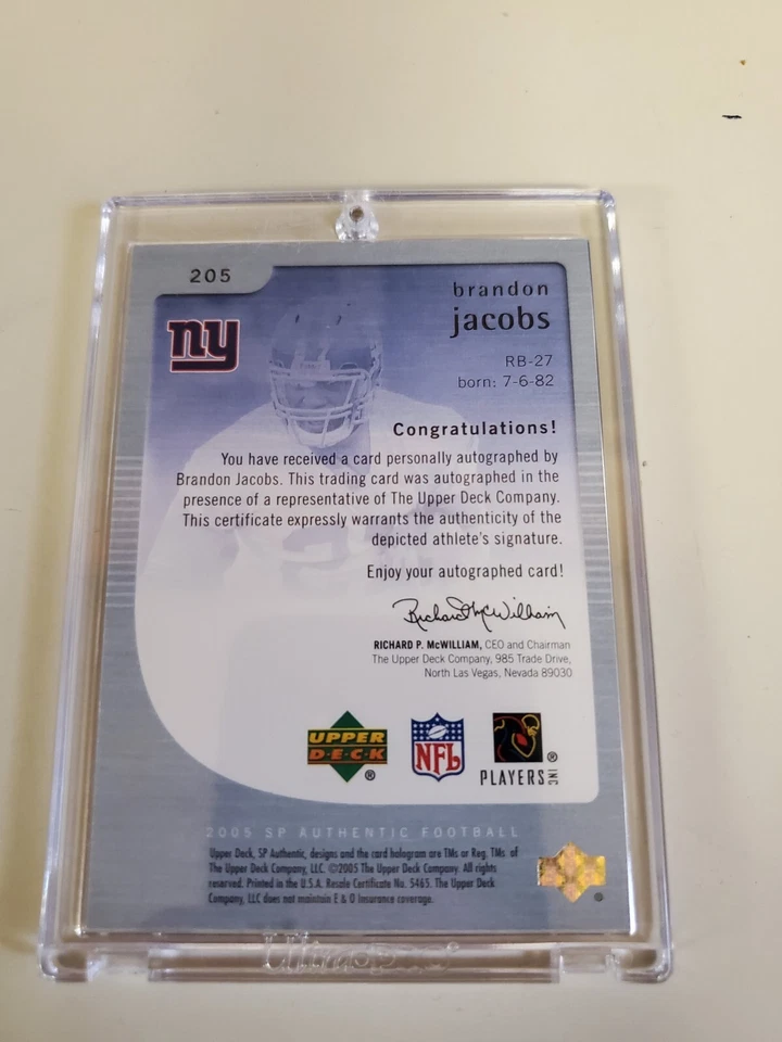 Sp Authentic Brandon Jacobs Rookie card.  #432/850.   2005 Rookie  ( AUTOGRAPHED - Image 3 of 3